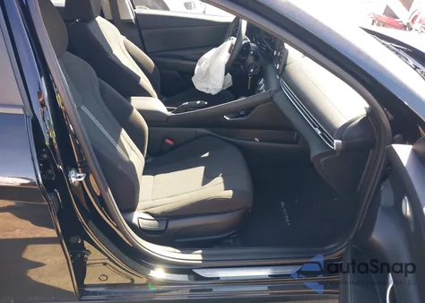 2024 Hyundai Elantra Se from USA, damaged, VIN KMHLL4DG5RU781344